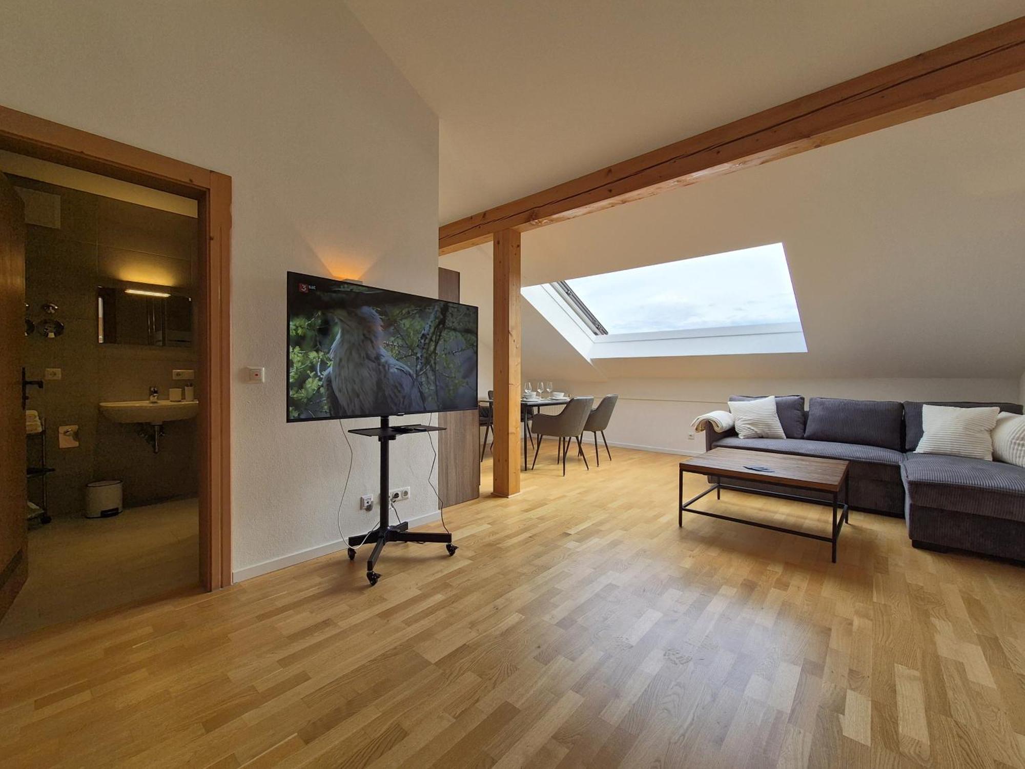 Apartment Gutshof Alpenblick Am Simssee - Ueber Den Man Spricht