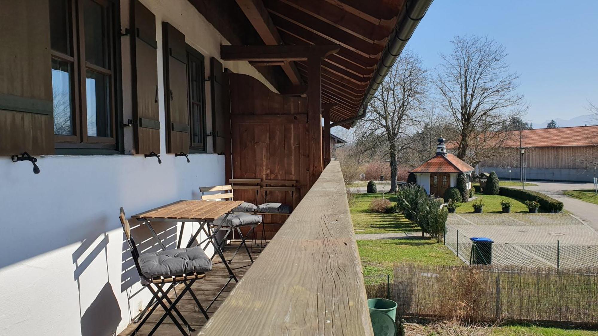 Apartment Gutshof Alpenblick Am Simssee - Ueber Den Man Spricht *